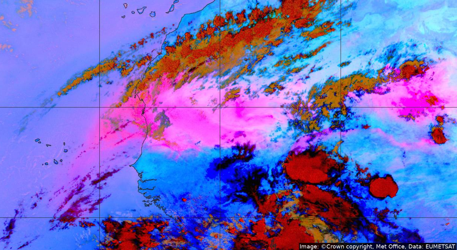 202006071415_dust_wafrica