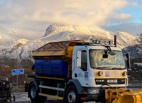 bear-gritter-in-snow-copyright-traffic-scotland