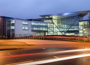 met-office---outside-building